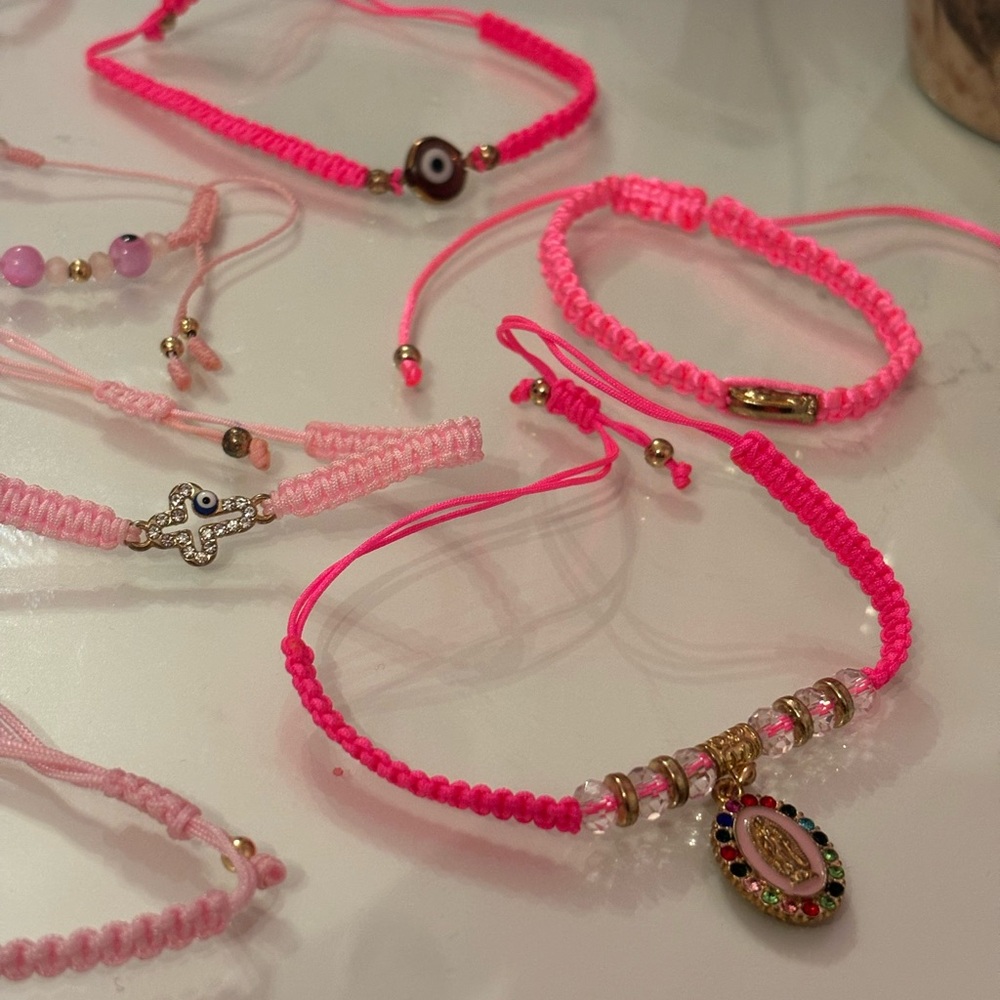 Bracelets - Picture 11 of 16